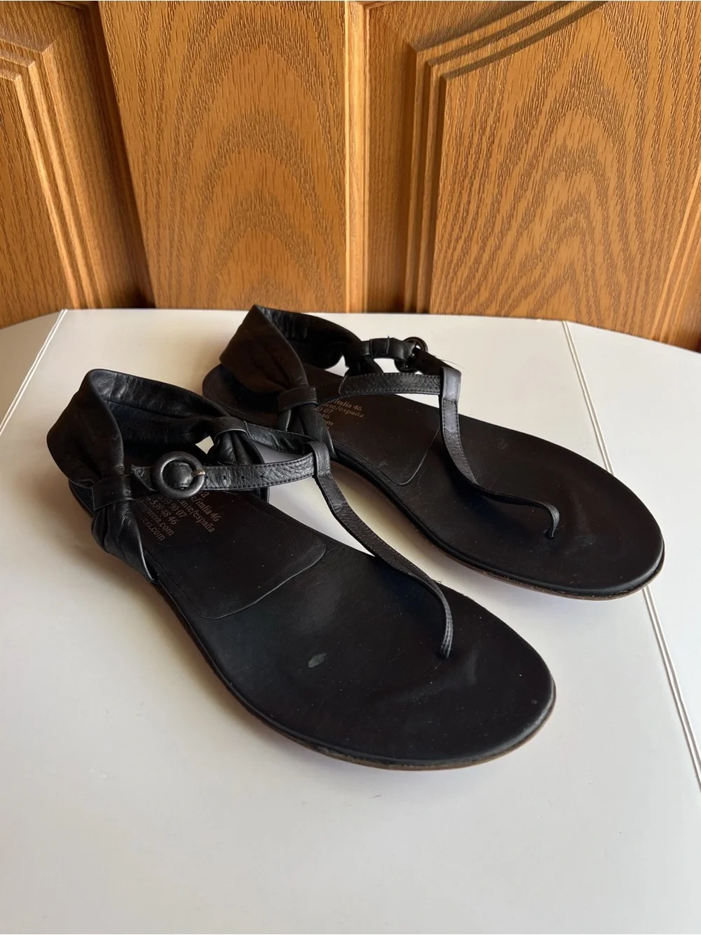 Pedro Garcia Black Leather T Strap Thong Ankle Strap Sandals EU 38.5 Minimalist